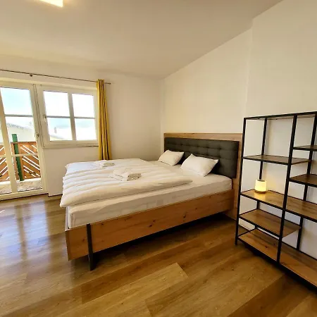 Oberlehengut * フラッハウ