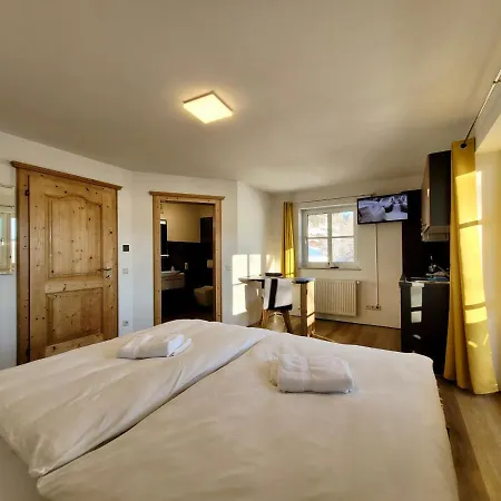 Апартаменти Oberlehengut