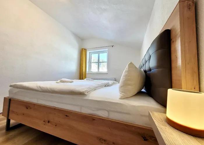 Oberlehengut Apartment *